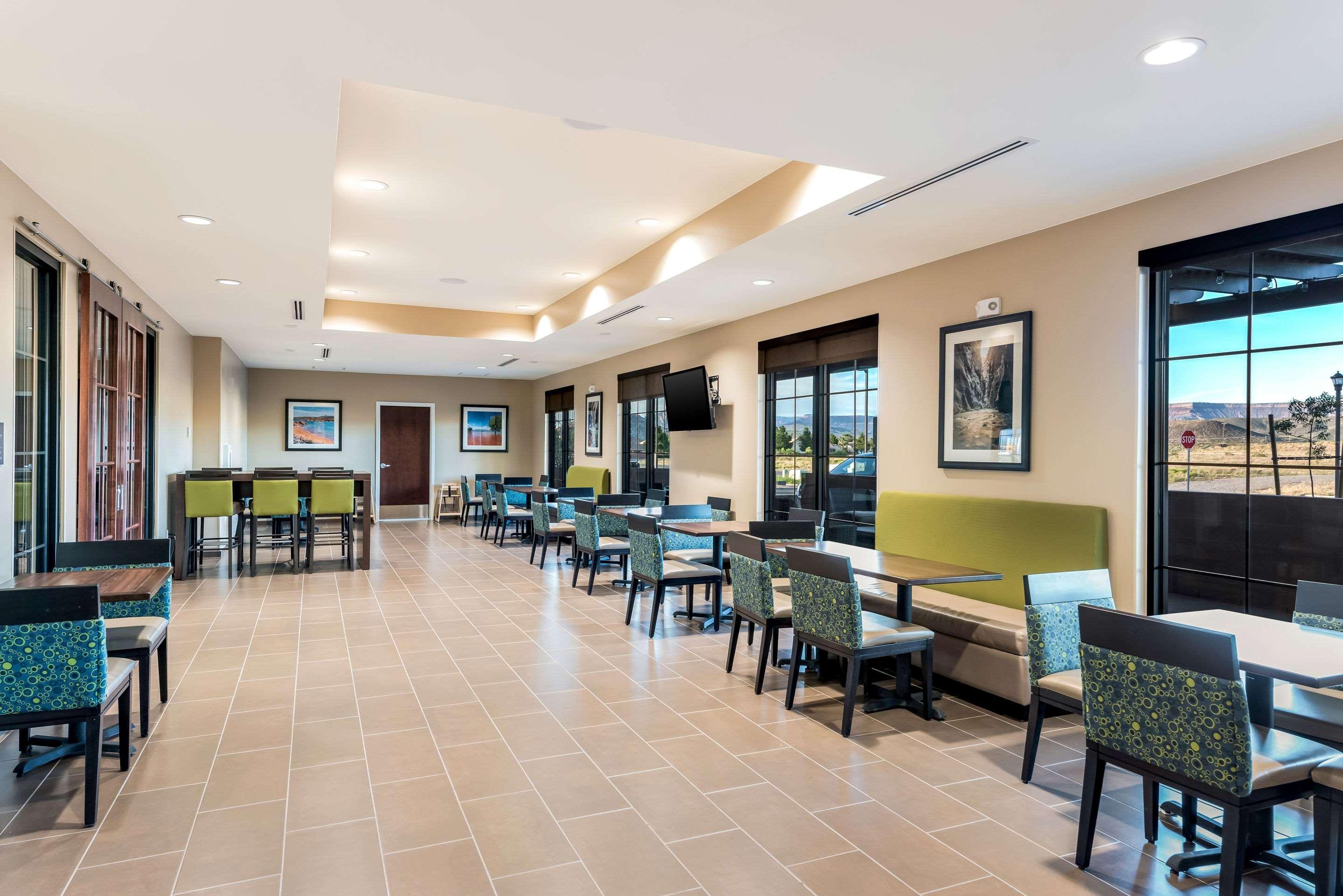 Comfort Inn & Suites Zion Park Area Hurricane Exterior photo